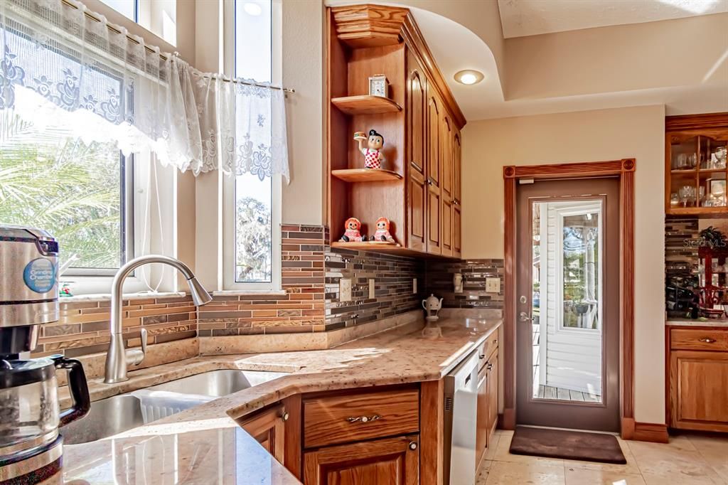 For Sale: $1,300,000 (4 beds, 4 baths, 3127 Square Feet)