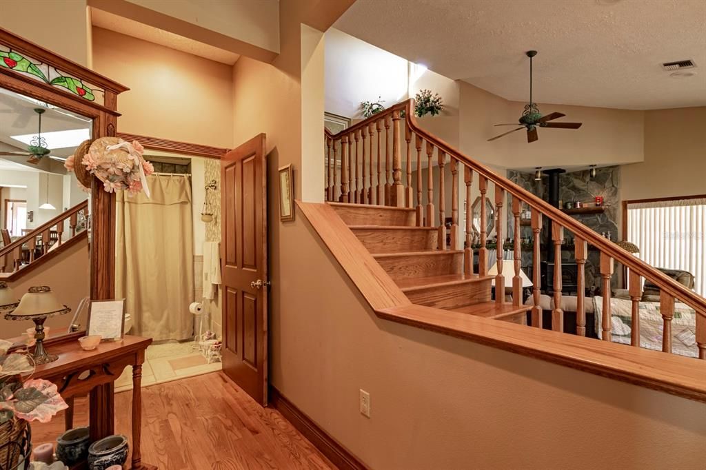 For Sale: $1,300,000 (4 beds, 4 baths, 3127 Square Feet)