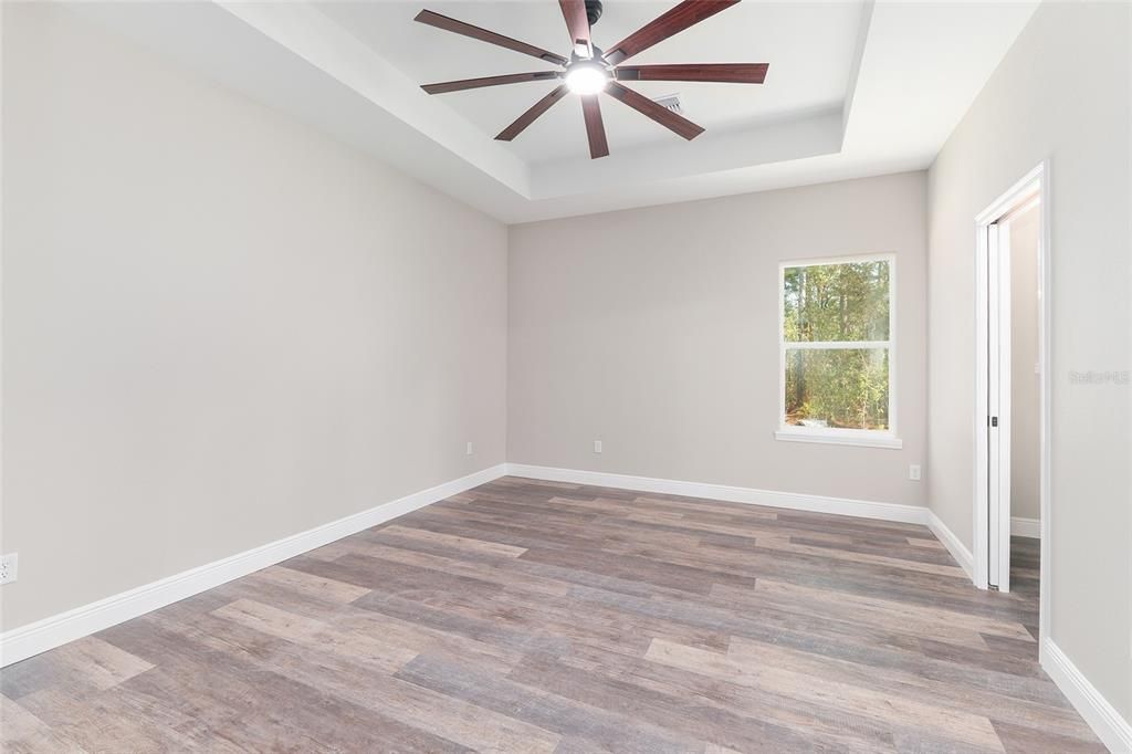 待售: $319,000 (3 贝兹, 2 浴室, 1724 平方英尺)