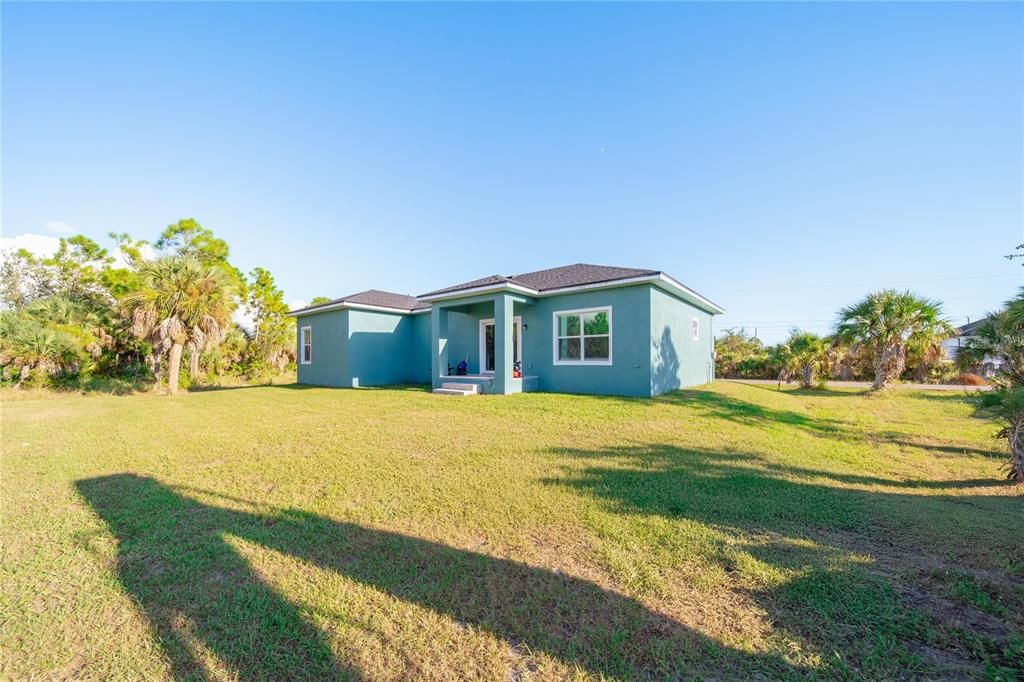 En Venta: $465,000 (3 camas, 2 baños, 1678 Pies cuadrados)