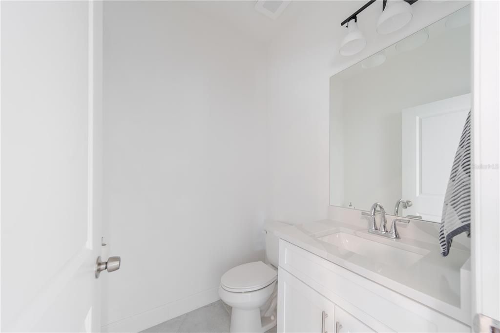 En Venta: $465,000 (3 camas, 2 baños, 1678 Pies cuadrados)