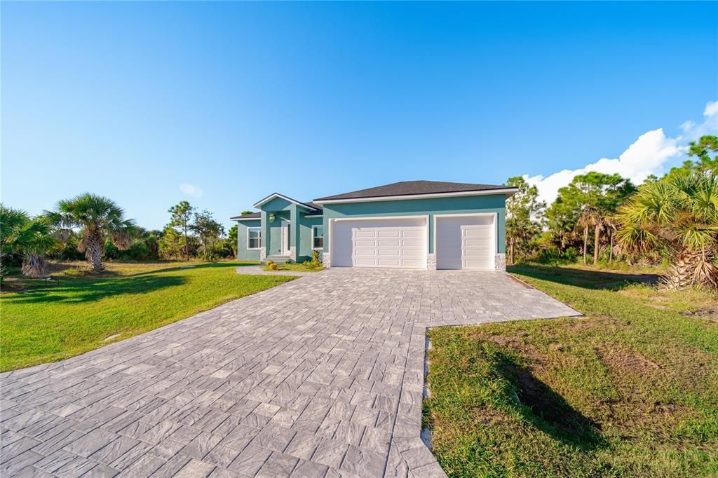 En Venta: $465,000 (3 camas, 2 baños, 1678 Pies cuadrados)