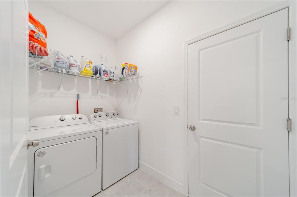 En Venta: $465,000 (3 camas, 2 baños, 1678 Pies cuadrados)