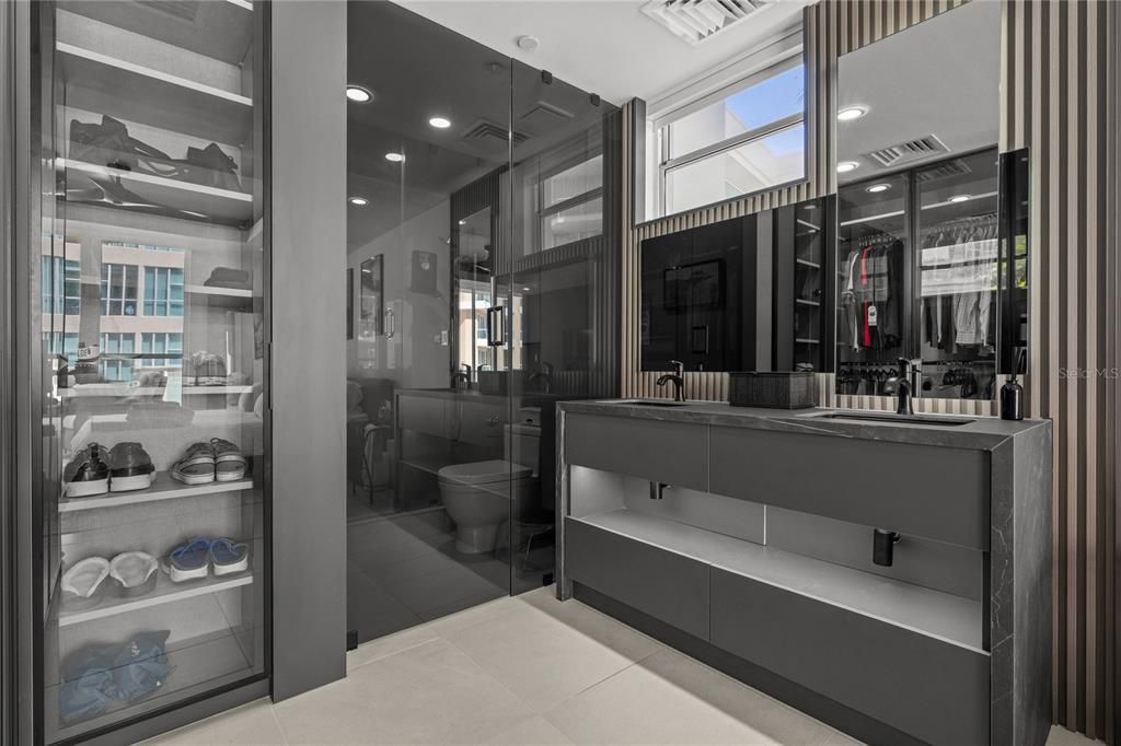 En Venta: $1,375,000 (2 camas, 2 baños, 1470 Pies cuadrados)