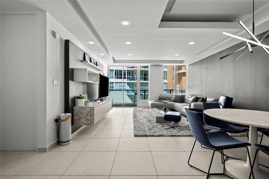 En Venta: $1,375,000 (2 camas, 2 baños, 1470 Pies cuadrados)