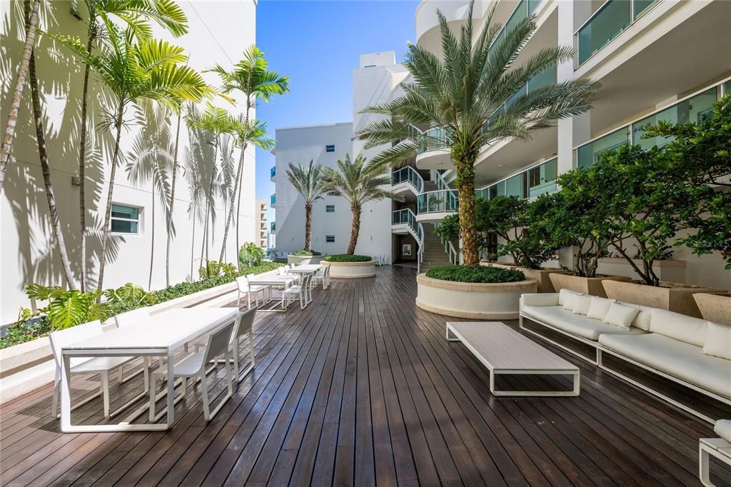 En Venta: $1,375,000 (2 camas, 2 baños, 1470 Pies cuadrados)