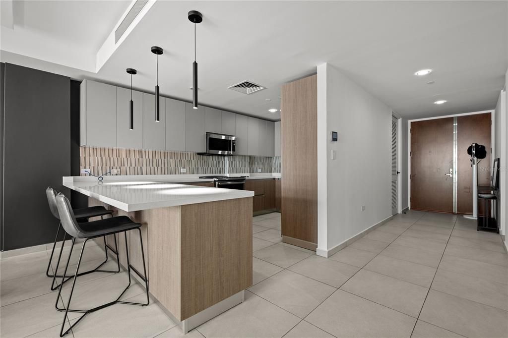 En Venta: $1,375,000 (2 camas, 2 baños, 1470 Pies cuadrados)