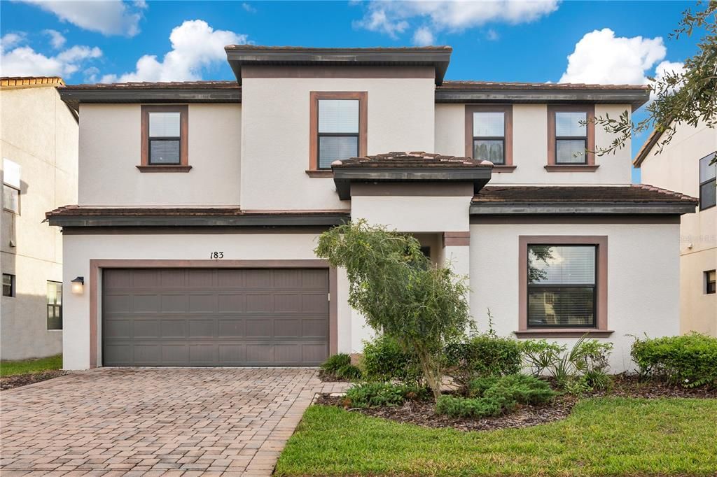 For Sale: $380,000 (4 beds, 4 baths, 2404 Square Feet)