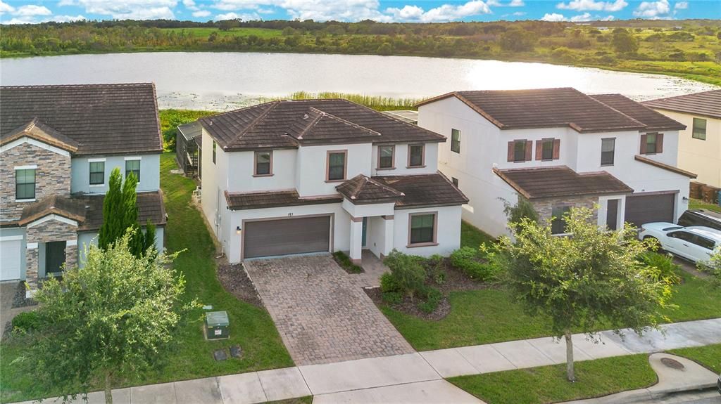 For Sale: $380,000 (4 beds, 4 baths, 2404 Square Feet)