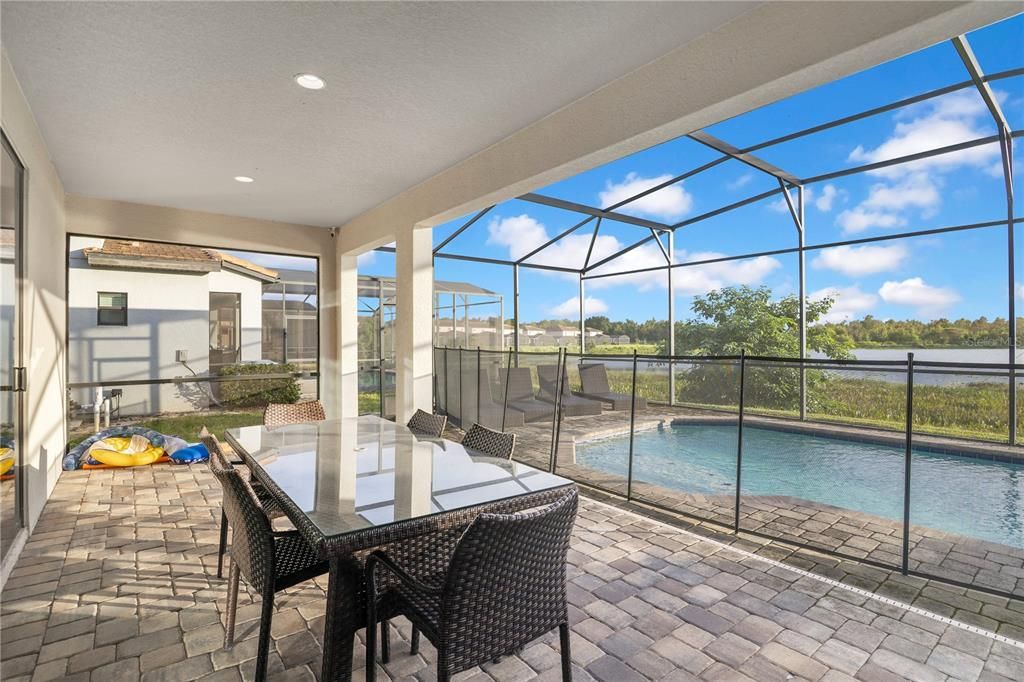 For Sale: $380,000 (4 beds, 4 baths, 2404 Square Feet)