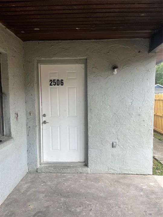 En Renta: $1,700 (3 camas, 2 baños, 1000 Pies cuadrados)