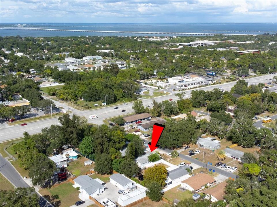 For Rent: $1,400 (2 beds, 1 baths, 900 Square Feet)