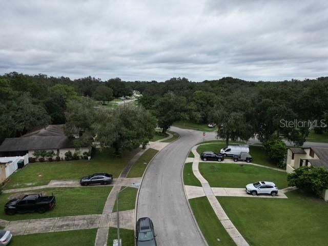 Active With Contract: $272,000 (2 beds, 2 baths, 936 Square Feet)