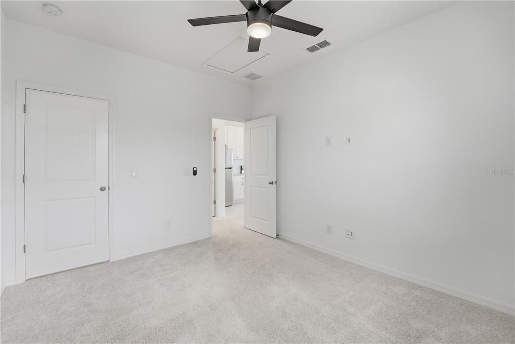 出租: $1,600 (1 贝兹, 1 浴室, 680 平方英尺)