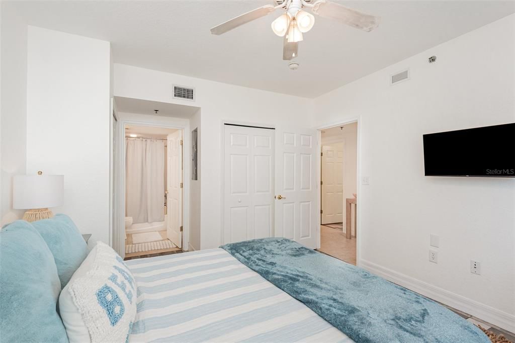 待售: $460,000 (3 贝兹, 2 浴室, 1601 平方英尺)