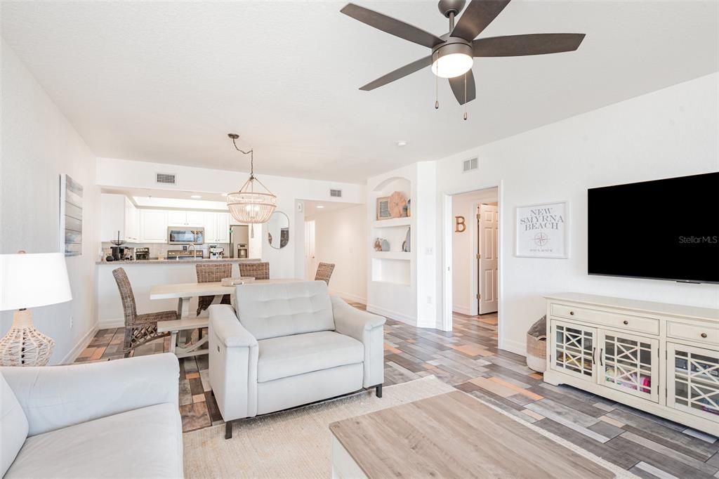 待售: $460,000 (3 贝兹, 2 浴室, 1601 平方英尺)