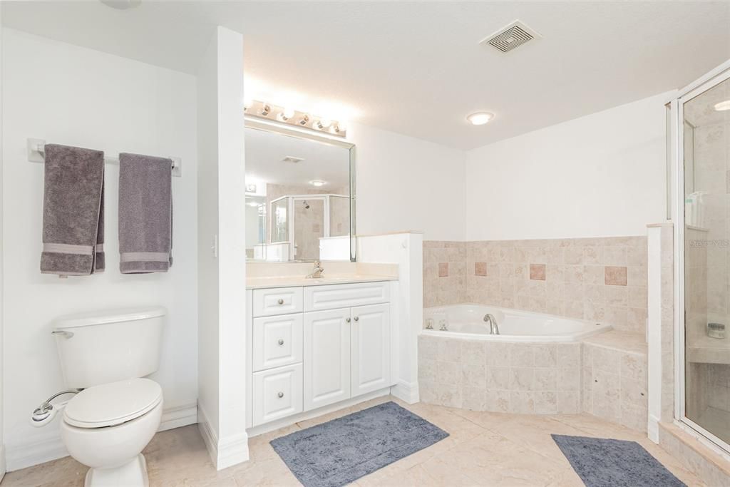 待售: $460,000 (3 贝兹, 2 浴室, 1601 平方英尺)