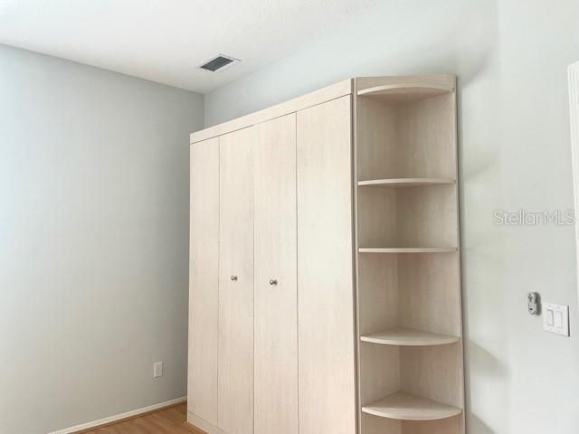 В аренду: $2,600 (4 спален, 2 ванн, 2064 Квадратных фут)