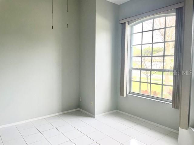 В аренду: $2,600 (4 спален, 2 ванн, 2064 Квадратных фут)