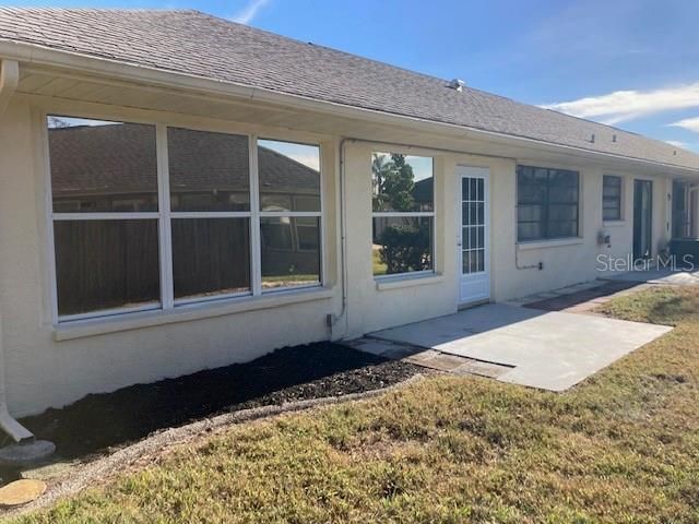 For Rent: $1,900 (2 beds, 2 baths, 1308 Square Feet)