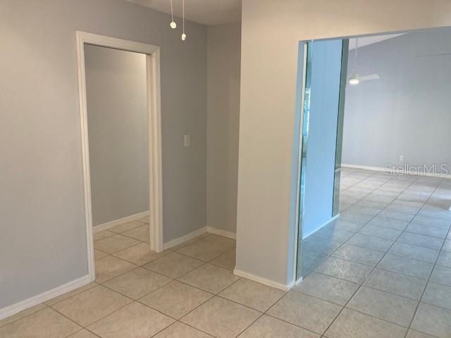 For Rent: $1,900 (2 beds, 2 baths, 1308 Square Feet)