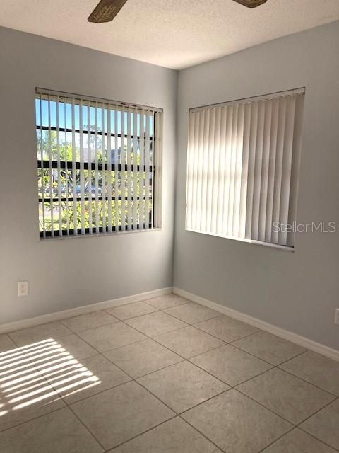 For Rent: $1,900 (2 beds, 2 baths, 1308 Square Feet)