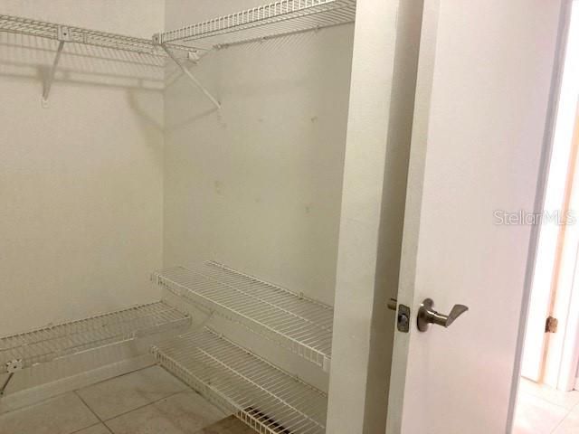 For Rent: $1,900 (2 beds, 2 baths, 1308 Square Feet)