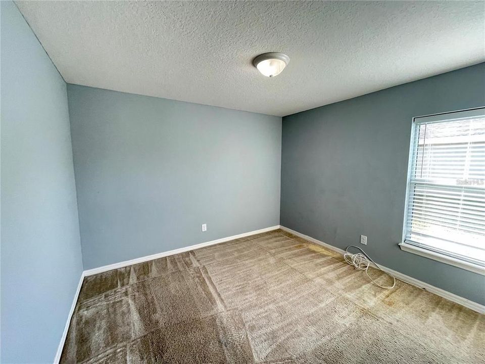 For Rent: $1,990 (3 beds, 2 baths, 1582 Square Feet)