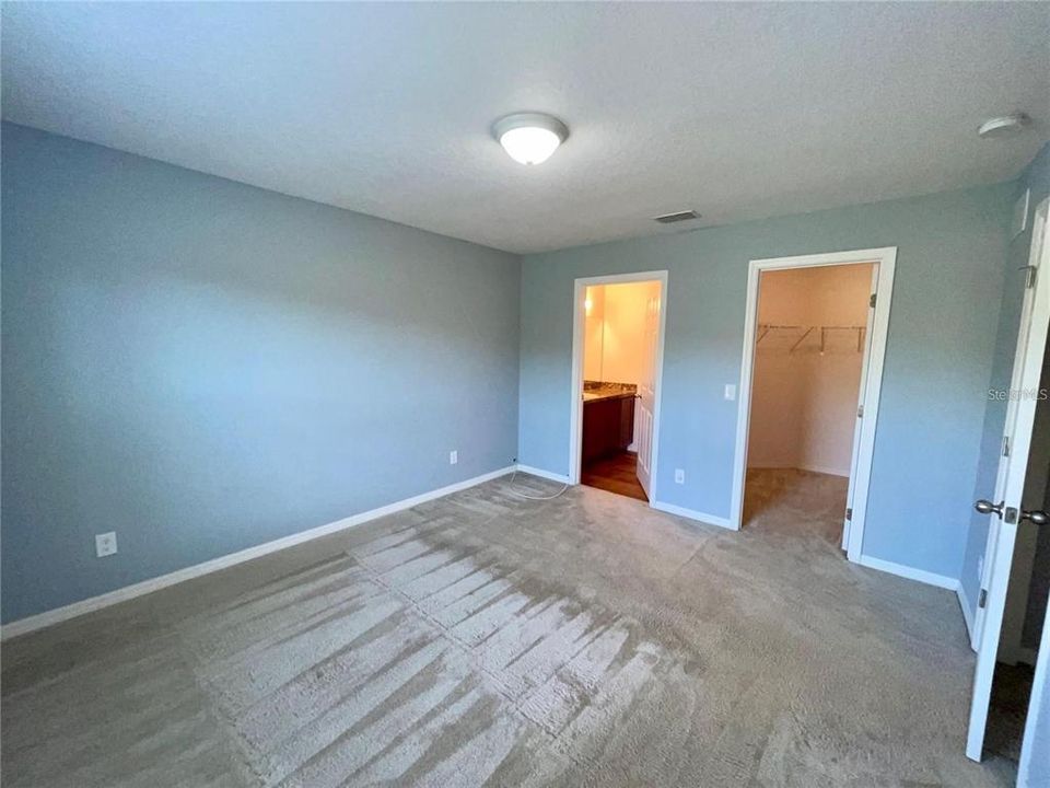 For Rent: $1,990 (3 beds, 2 baths, 1582 Square Feet)