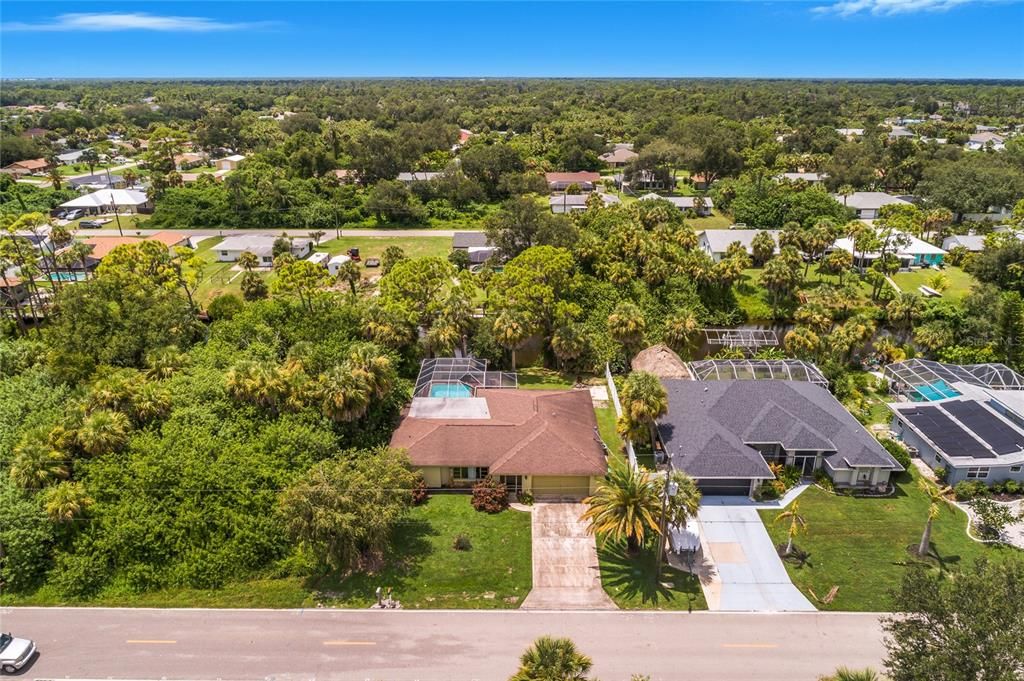 合同活跃: $399,000 (3 贝兹, 2 浴室, 1495 平方英尺)