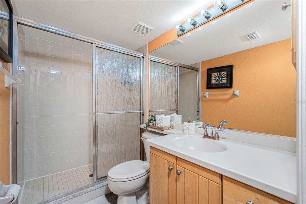 Active With Contract: $499,900 (2 beds, 2 baths, 1357 Square Feet)