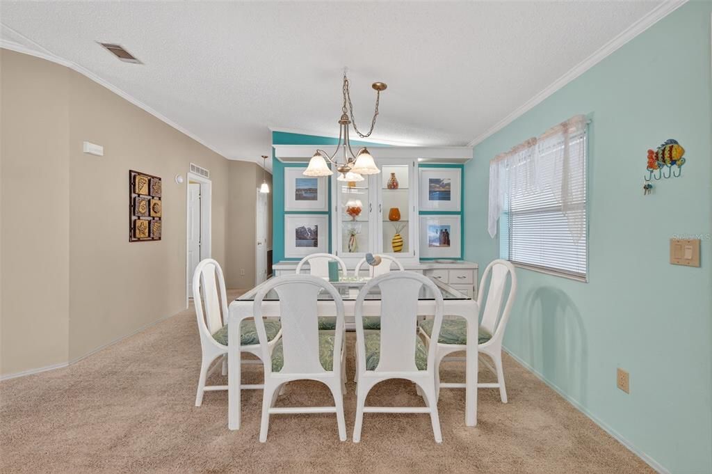 На продажу: $250,000 (2 спален, 2 ванн, 1456 Квадратных фут)