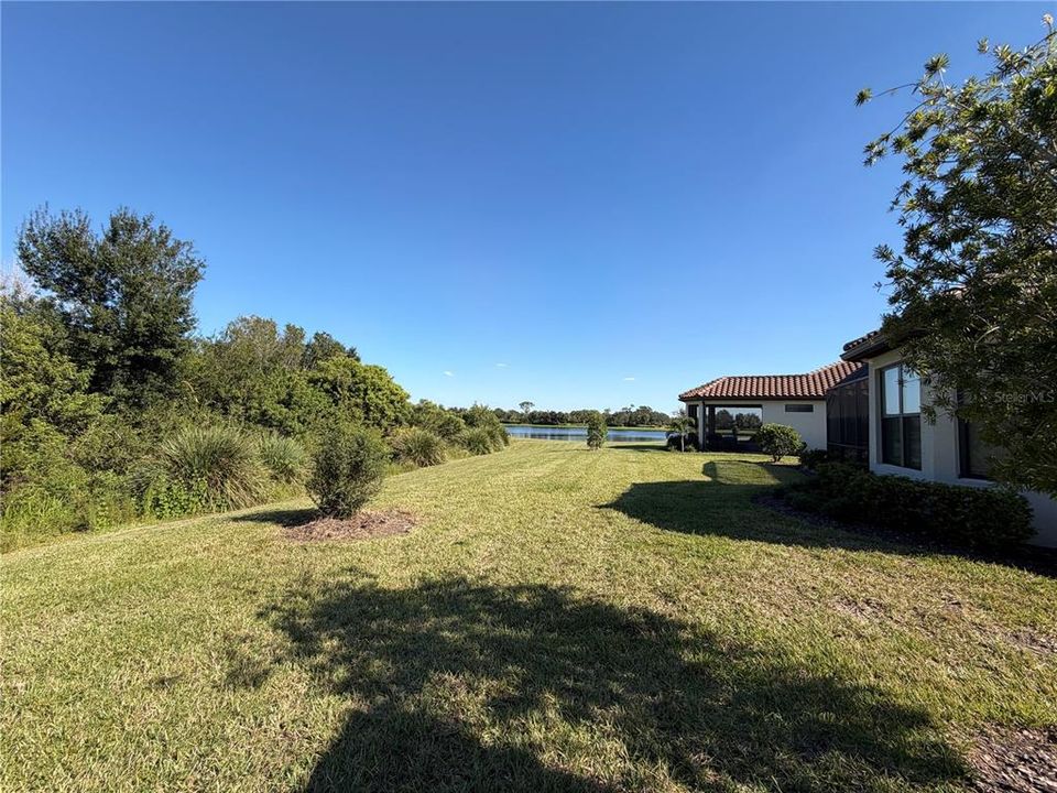 For Rent: $3,800 (2 beds, 2 baths, 2100 Square Feet)