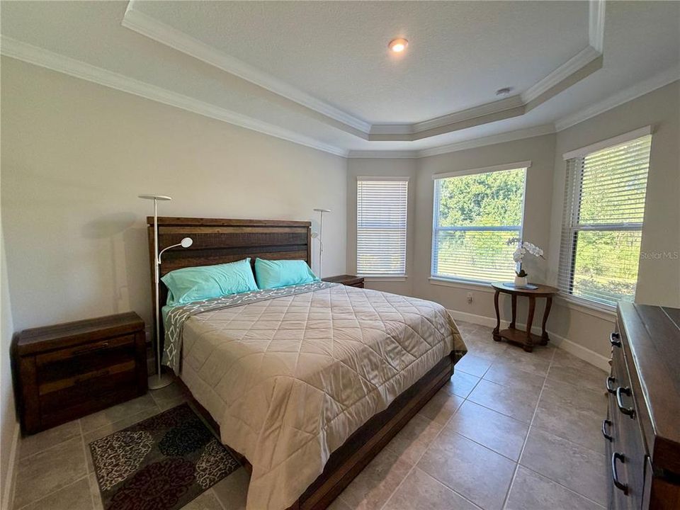 For Rent: $3,800 (2 beds, 2 baths, 2100 Square Feet)