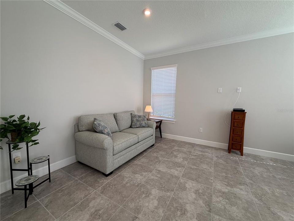 For Rent: $3,800 (2 beds, 2 baths, 2100 Square Feet)