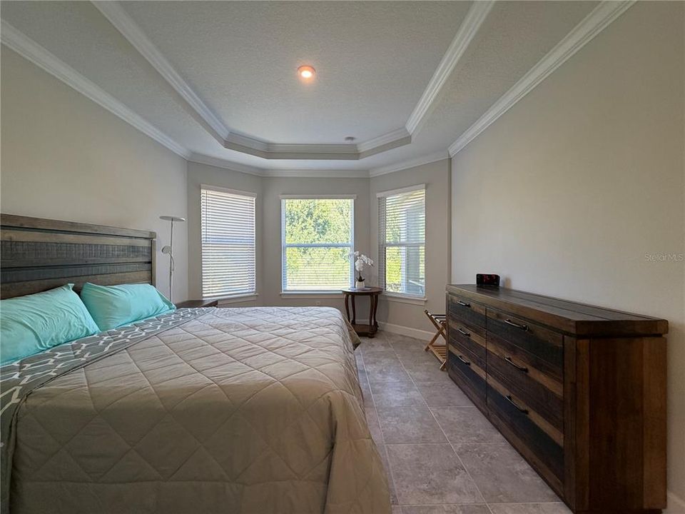 For Rent: $3,800 (2 beds, 2 baths, 2100 Square Feet)