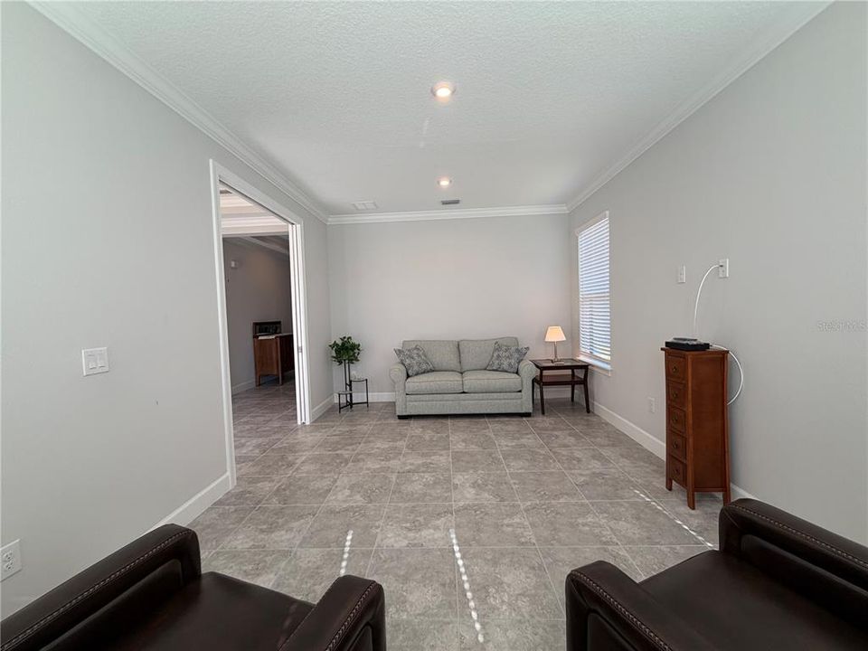 For Rent: $3,800 (2 beds, 2 baths, 2100 Square Feet)