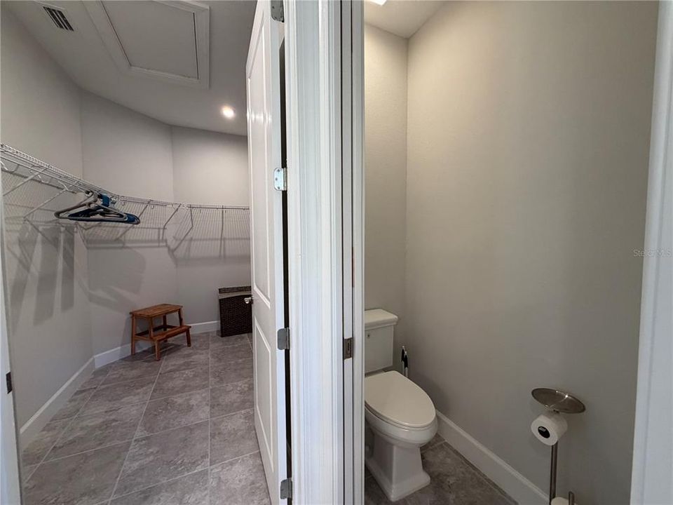 For Rent: $3,800 (2 beds, 2 baths, 2100 Square Feet)