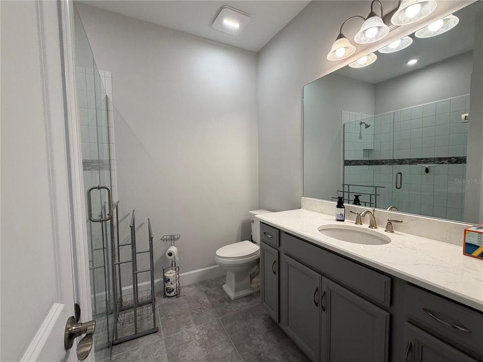 For Rent: $3,800 (2 beds, 2 baths, 2100 Square Feet)