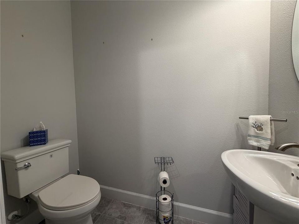 For Rent: $3,800 (2 beds, 2 baths, 2100 Square Feet)