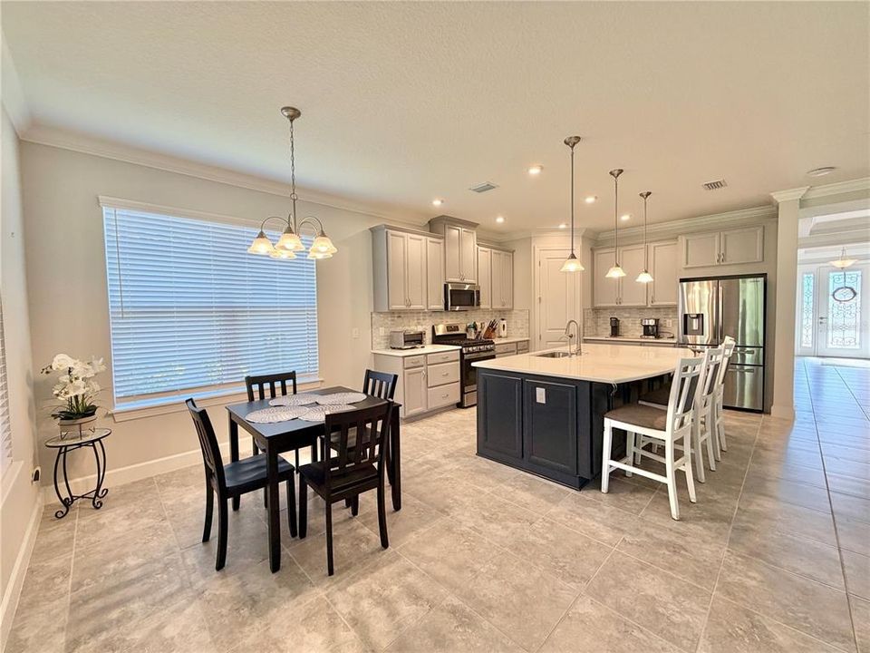 For Rent: $3,800 (2 beds, 2 baths, 2100 Square Feet)