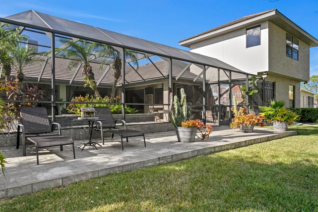 En Venta: $990,000 (5 camas, 5 baños, 3903 Pies cuadrados)