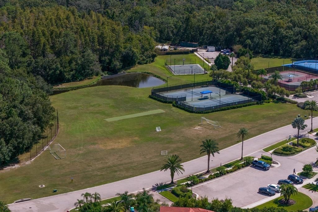 En Venta: $990,000 (5 camas, 5 baños, 3903 Pies cuadrados)