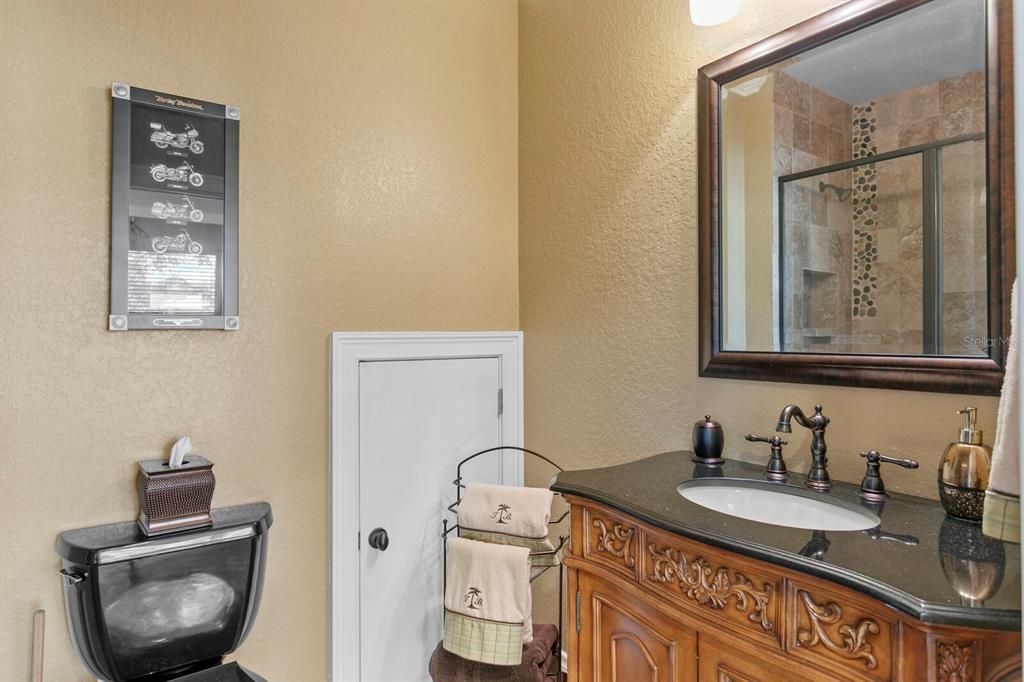 En Venta: $990,000 (5 camas, 5 baños, 3903 Pies cuadrados)