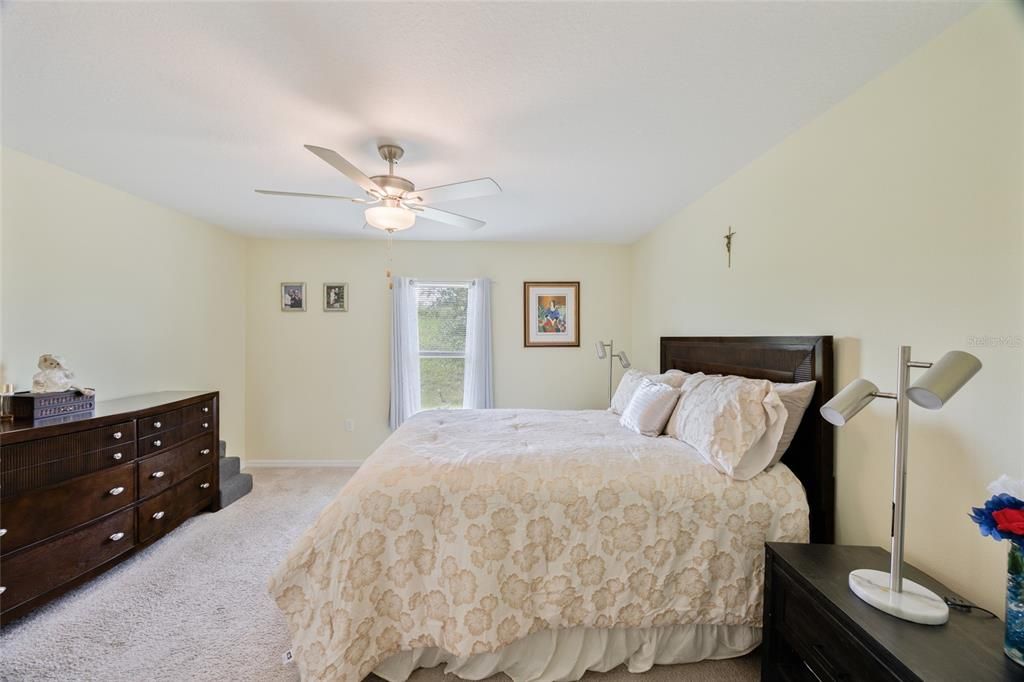 For Sale: $298,000 (3 beds, 2 baths, 1452 Square Feet)