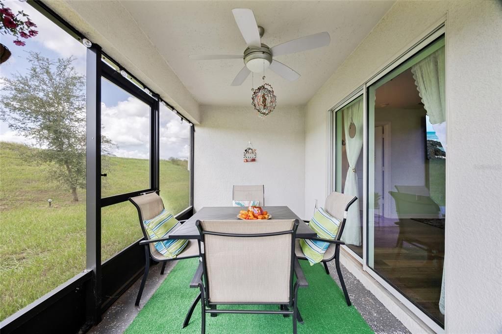 For Sale: $298,000 (3 beds, 2 baths, 1452 Square Feet)