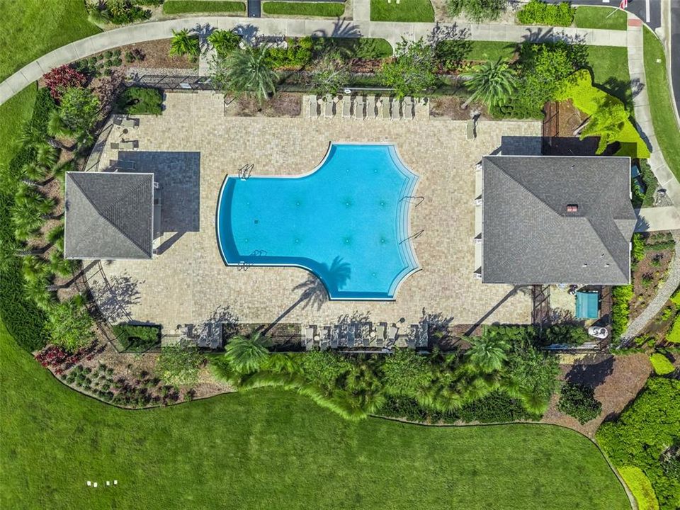 合同活跃: $509,900 (4 贝兹, 2 浴室, 2182 平方英尺)