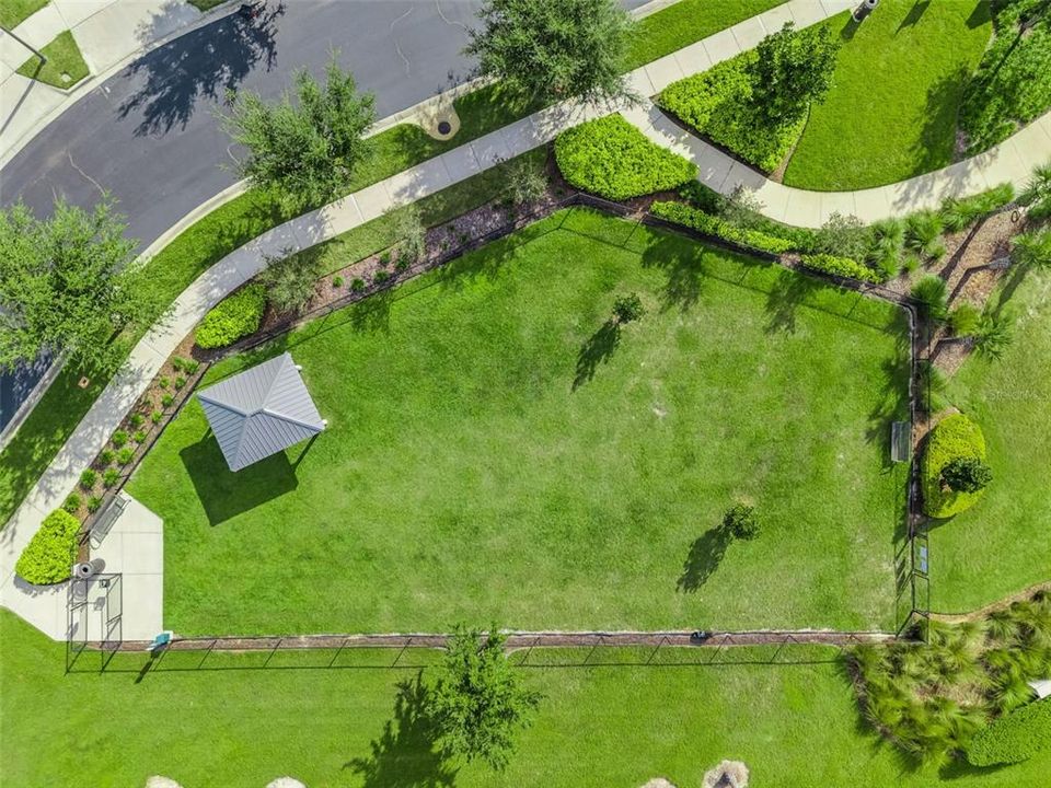 合同活跃: $509,900 (4 贝兹, 2 浴室, 2182 平方英尺)