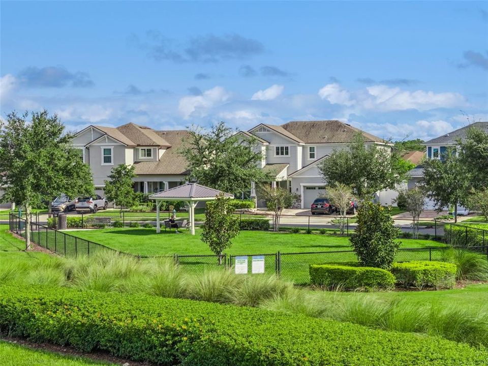 合同活跃: $509,900 (4 贝兹, 2 浴室, 2182 平方英尺)