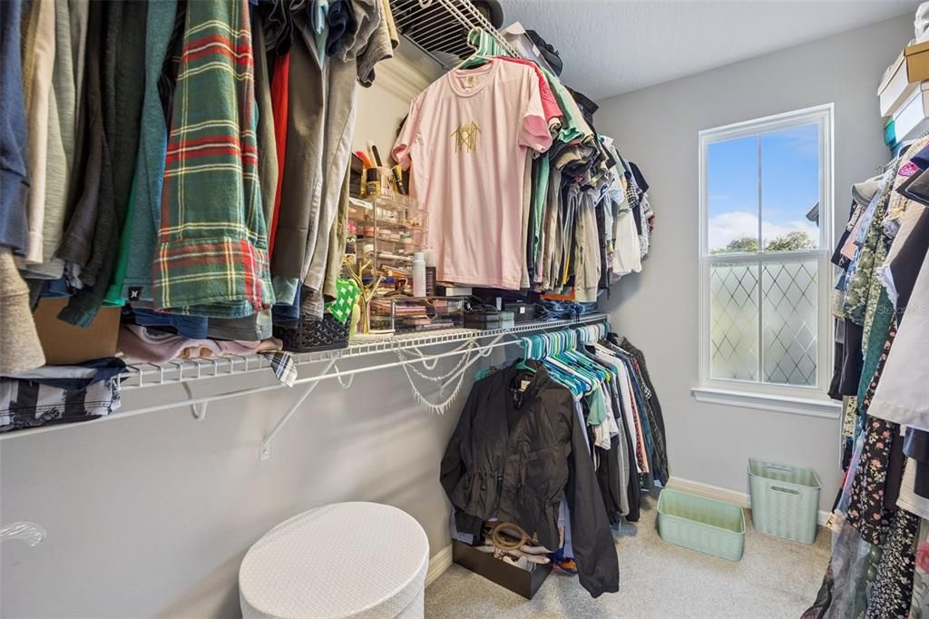 合同活跃: $509,900 (4 贝兹, 2 浴室, 2182 平方英尺)